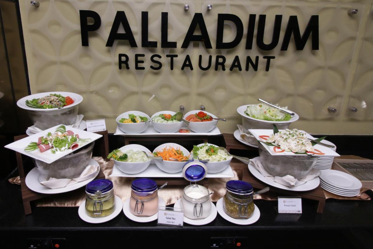 Platinum Adisucipto Hotel & Conference Center Kalasan Экстерьер фото